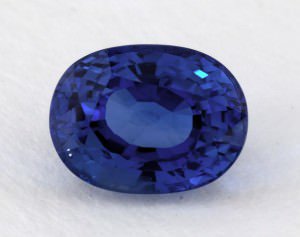 Beautiful 5.00 ct sapphire with great saturation