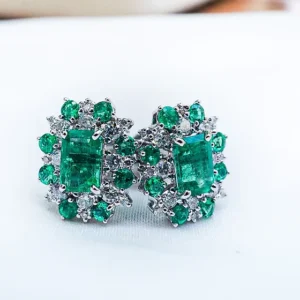 Classic Emerald Flower Stud Earrings