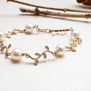 Leaf Diamond Pearl Bracelet