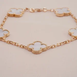 Mother Of Pearl Clover Bracelet