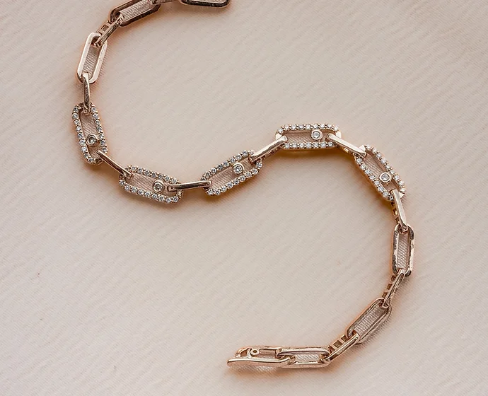 Radiant Centrepiece Link Diamond Bracelet