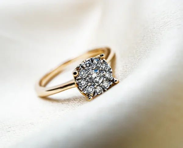 Single Diamond Stoned Ring