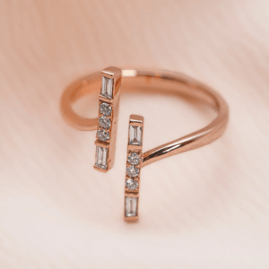 Rose Gold Elegance Diamond Bar Ring