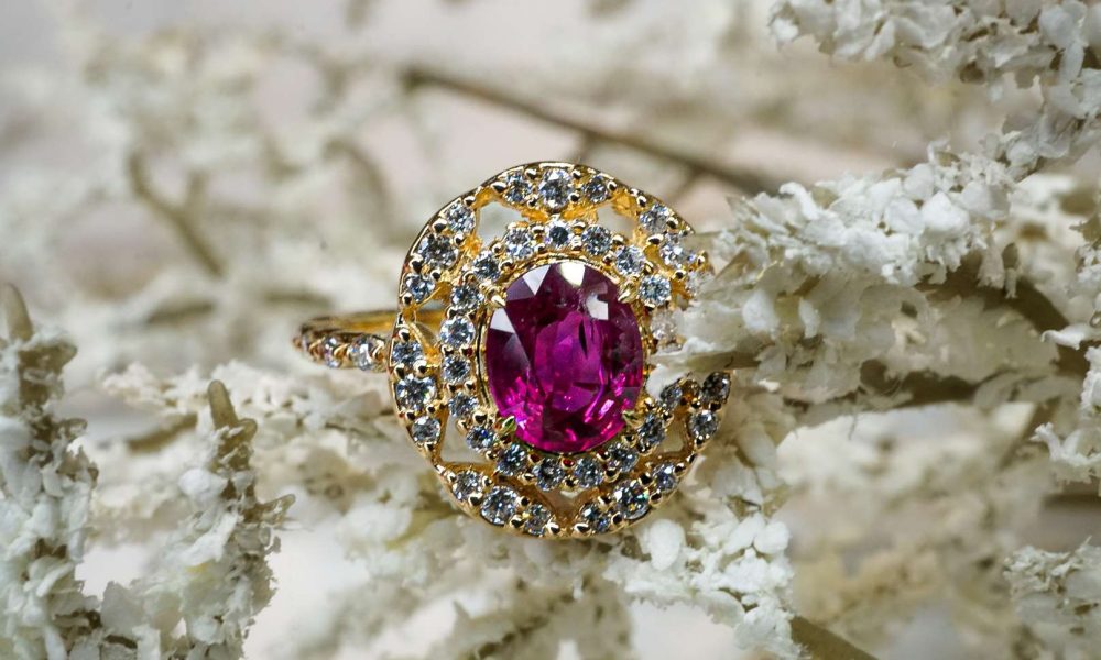 Oval Cut Diamonds - A Brilliant Gemstone Ring