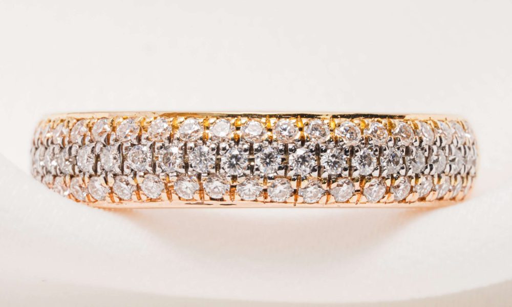 Wedding Rings - A Captivating Diamond Wedding Ring